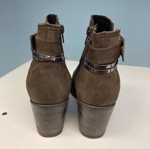 INGLEDEW’S Sz 41 Suede Embellished Made in Romania Stacked 3” Heel Booties - Picture 11 of 11